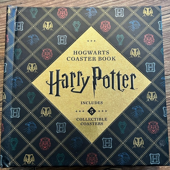 Wizarding World Of Harry Potter Other - Harry Potter Hogwarts Coaster Book - Gold and Black